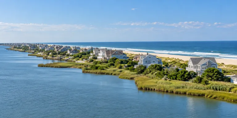 Riverfront and Atlantic coastal landscape in Sea Bright, New Jersey